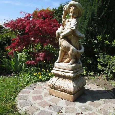 Het Uylennest, Uniek En Goedkoop! * Hem