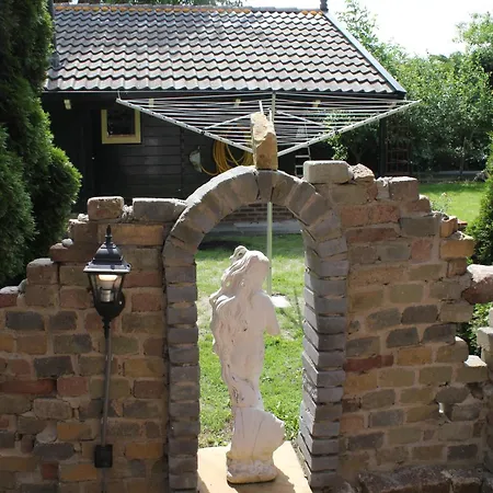 Het Uylennest, Uniek En Goedkoop! Chalet Hem