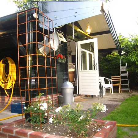 Het Uylennest, Uniek En Goedkoop! * Hem